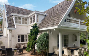 Gorgeous Home In Groet With Wifi